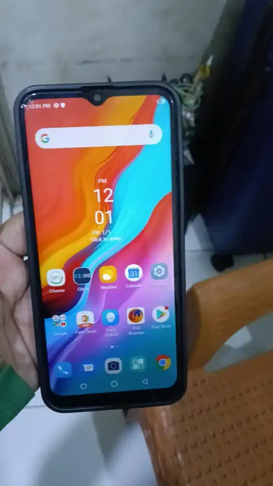 ifinik  hot 8 ram4/64