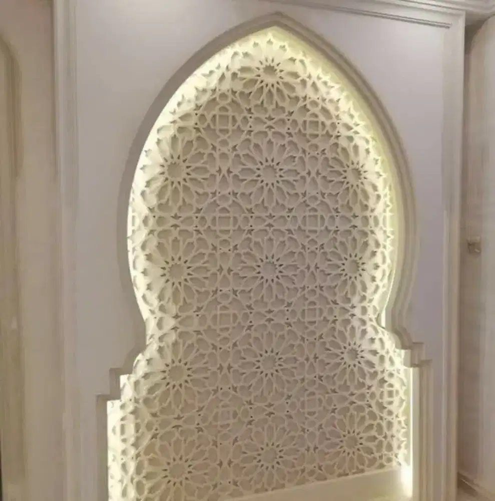 PEMBUATAN KRAWANGAN TEMBOK MASJID GRC