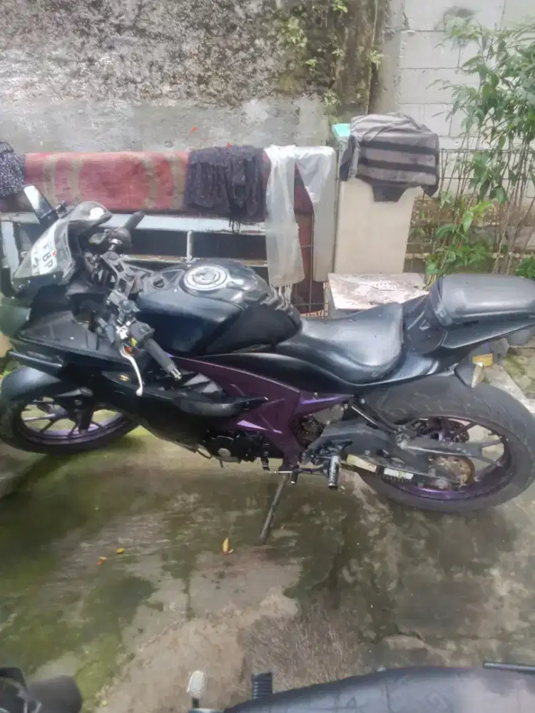 GSX 150 plat F SS lengkap pajak isi mesin normal
