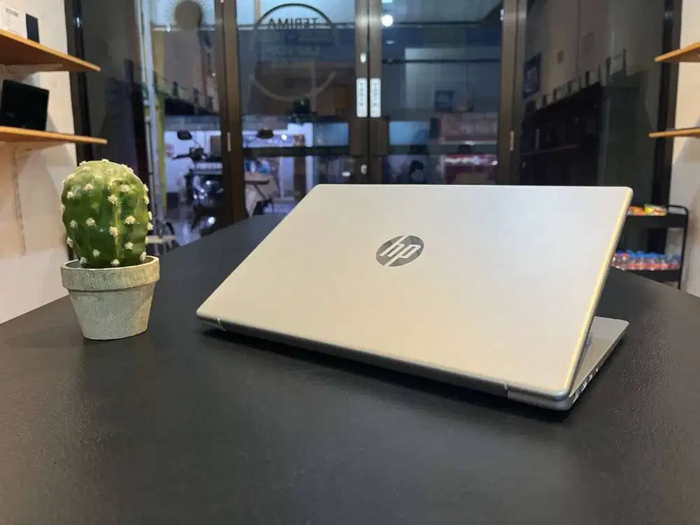 LAPTOP HP ELITEBOOK 830 G6 // CORE i5-8360U