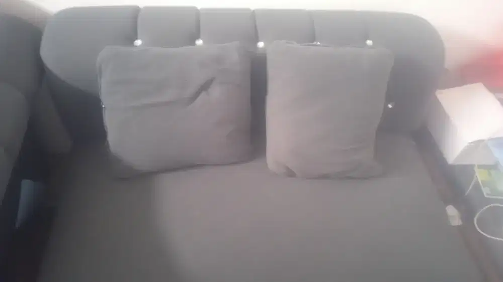 Sopa baru pakai 6 bulan