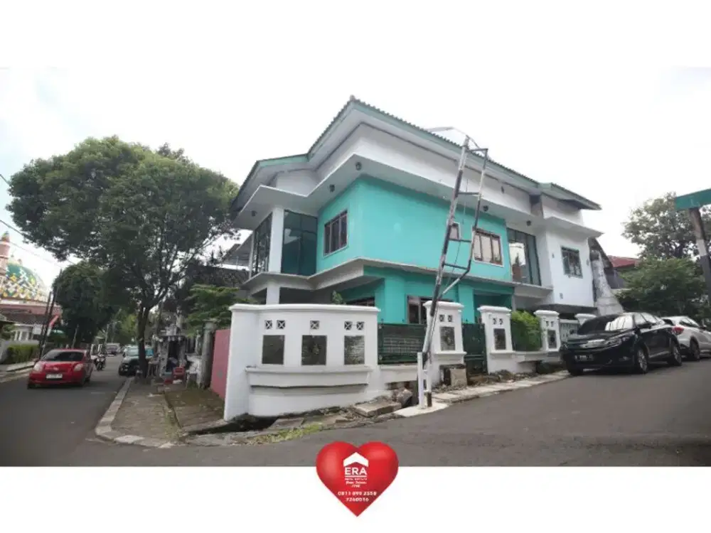 Rumah Hook di Tebet Dalam Jakarta Selatan