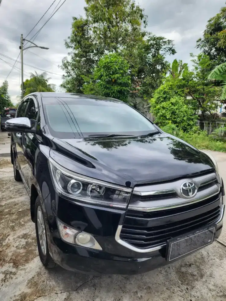 inova reborn 2.4V luxury diesel matic