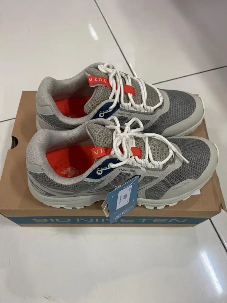 Sepatu Trail Nineten Yuza