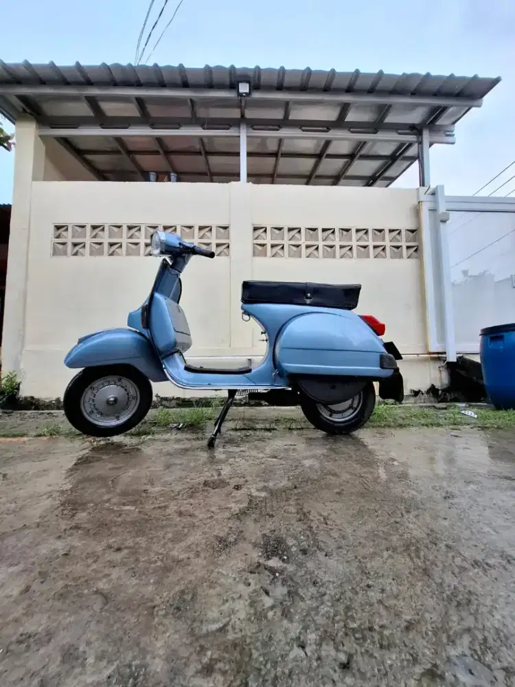 Vespa P150X tahun 1981