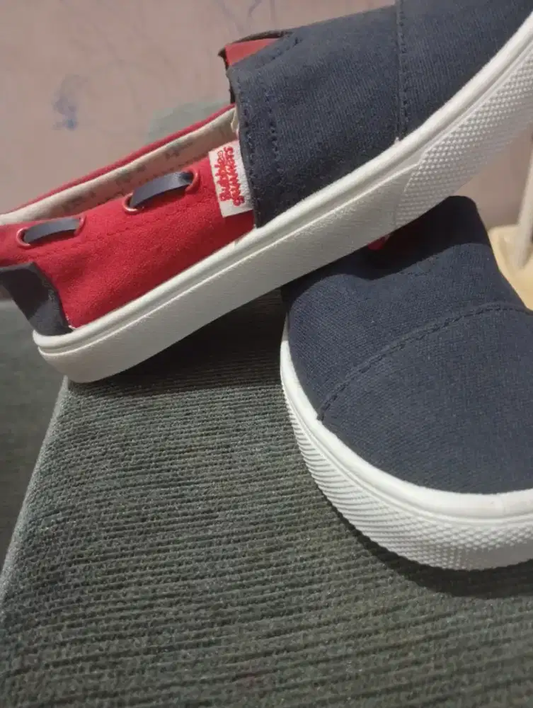 Slip on bubble gummers