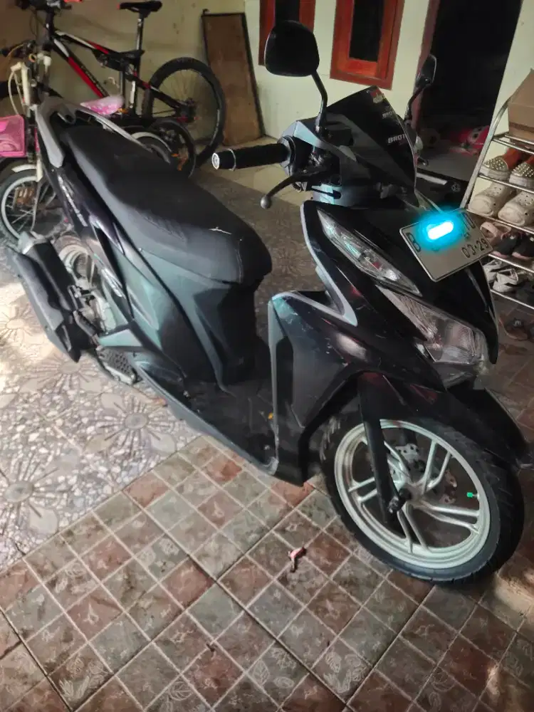 Honda Vario Kzr 125 old