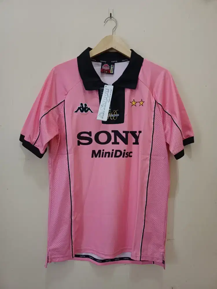 Jersey Retro Juventus Pink