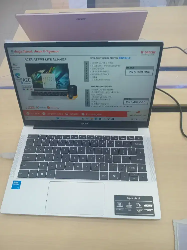 kredit laptop aspire lite promo bunga sampai 0%