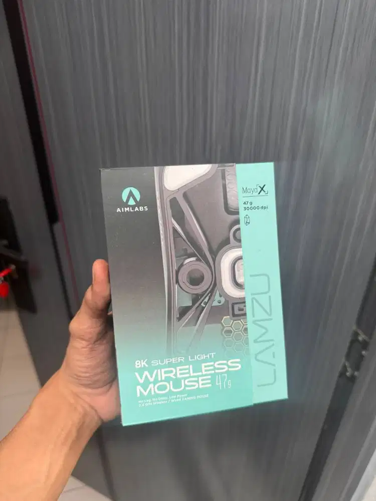 Mouse Lamzu Maya X AimLabs Edition 8K Wireless Gaming Mouse PAW-3950