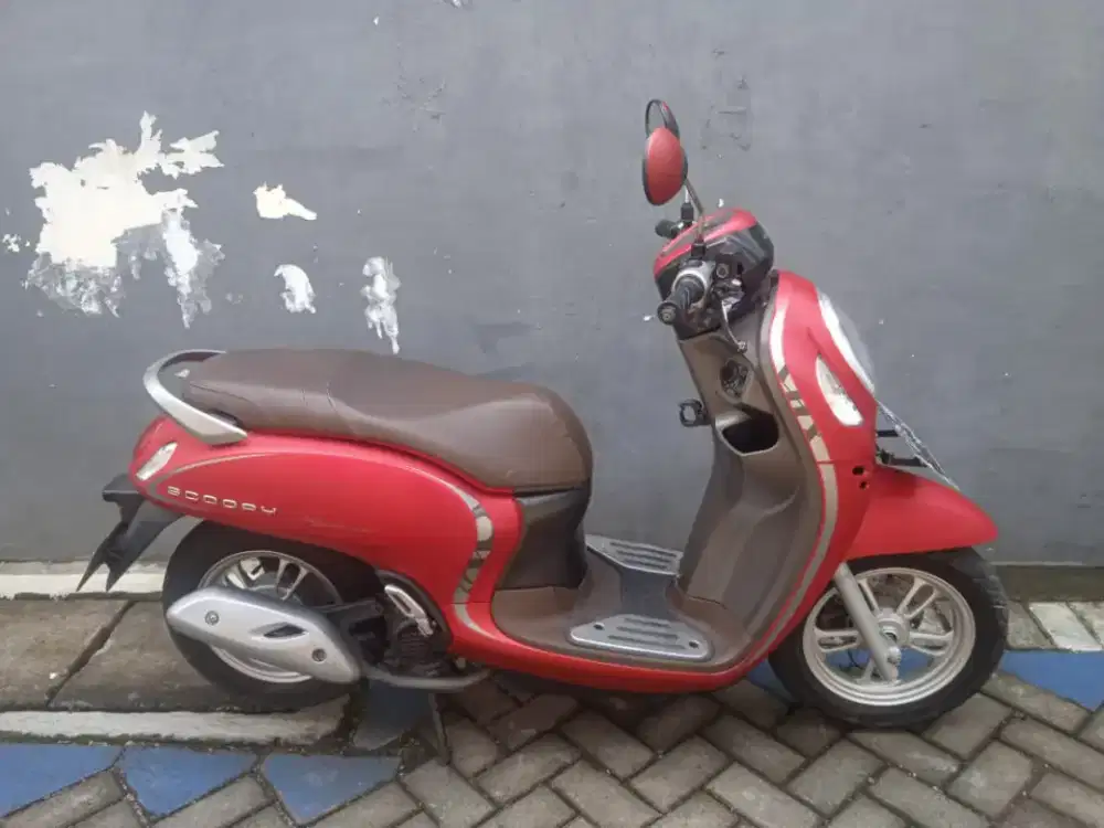 Jual honda scoopy keyless thn 2021