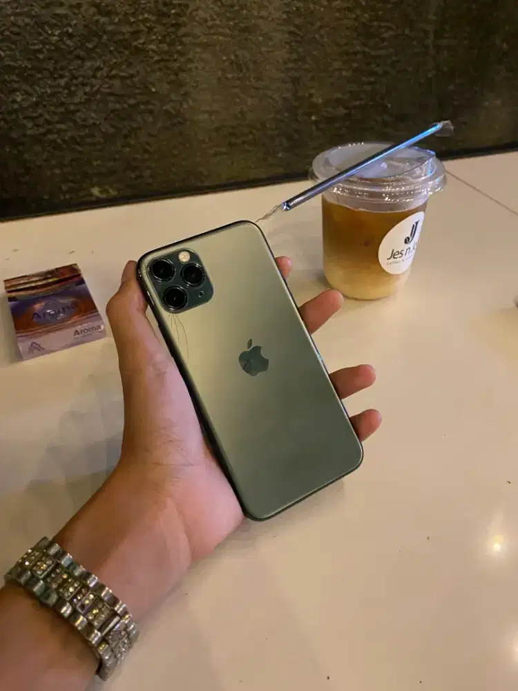 Iphone 11 pro 64 inter siap pakai