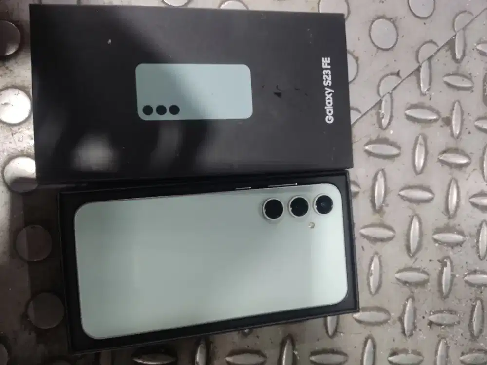 Samsung s23fe fullset like new