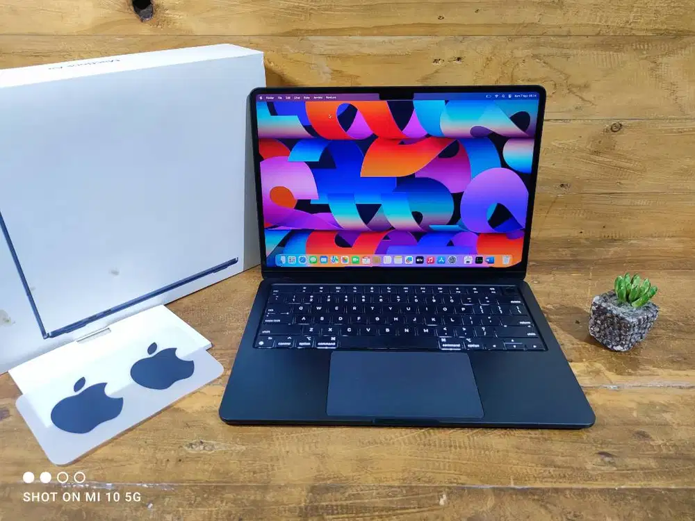 Macbook Air 13 M4 2025 Apple M4 16GB/256GB BH 100% CC 3 IBOX BNOB