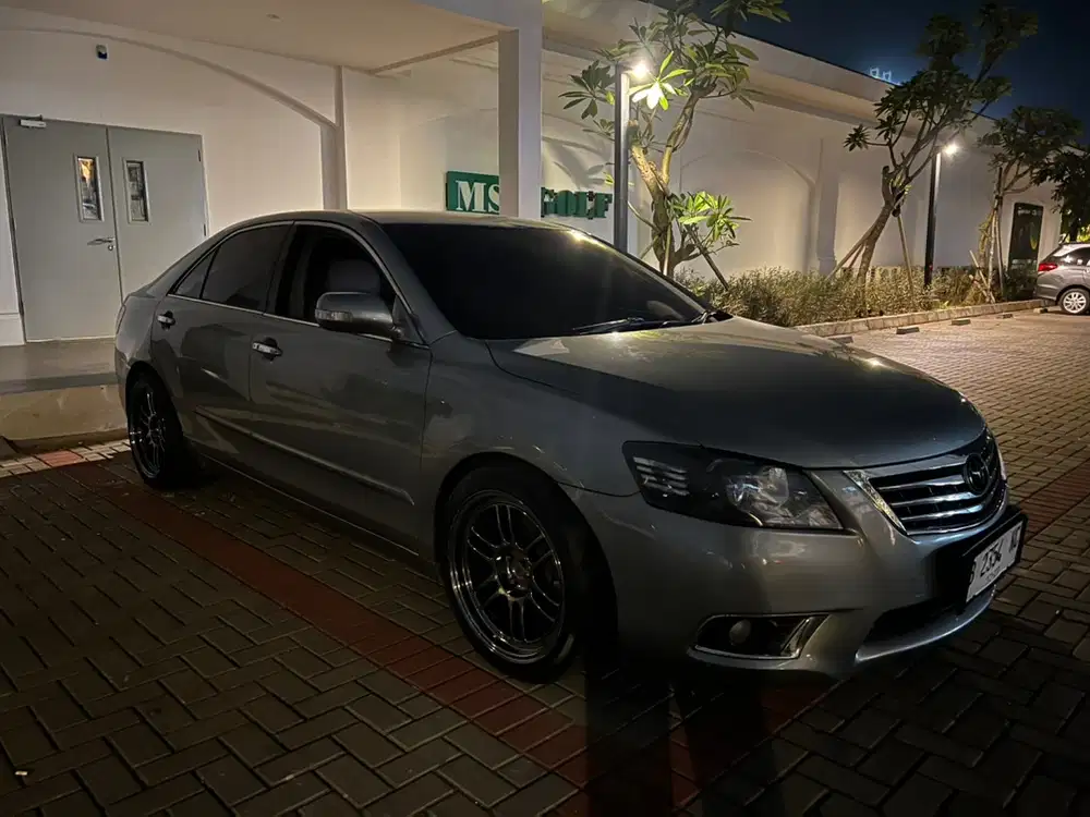 Toyota Camry Silver 2.4V Nik 2006 Akhir pemakaian 2007 Awal
