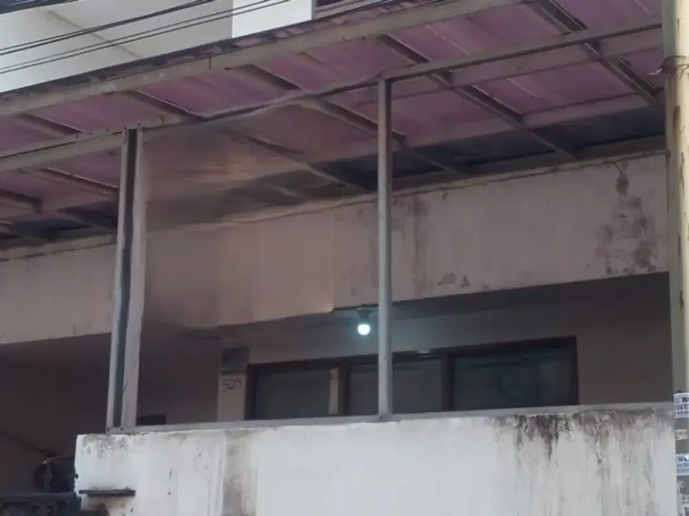 Ton - Dijual Rumah Tanjung Duren 2 Lantai Unfurnish