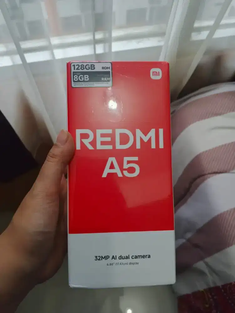 Redmi a5 4+4 gb / 128 gb warna midnight black