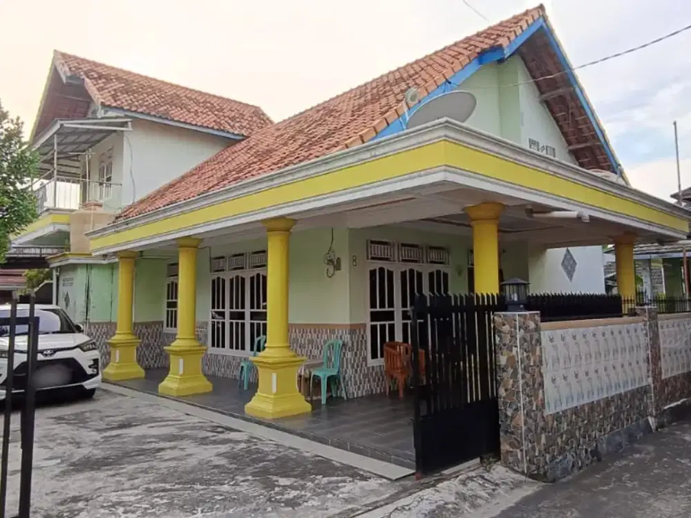 DIJUAL RUMAH SEMI FURNISH AREA MASKAREBET PALEMBANG