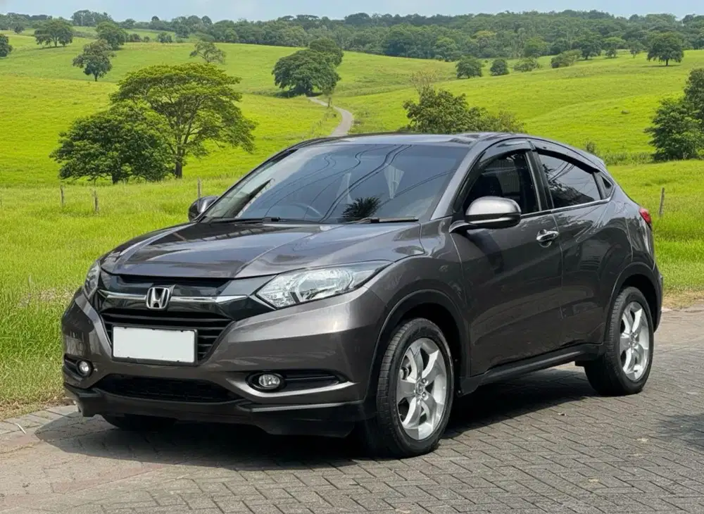 Honda HR-V 1.5 E At 2017 km +/- 56.000