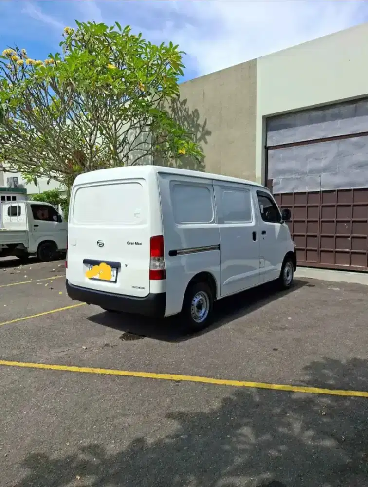 GranMax Blind Van 2022