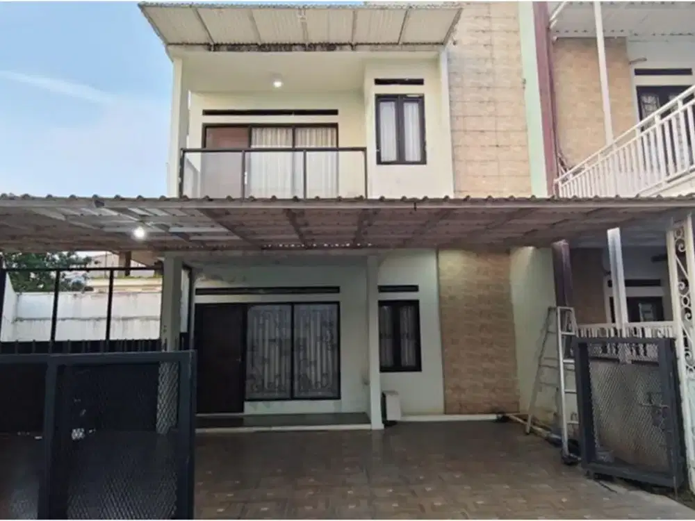 Rumah Bagus Tengah Kota Terawat Siap Huni, Arcamanik Bandung