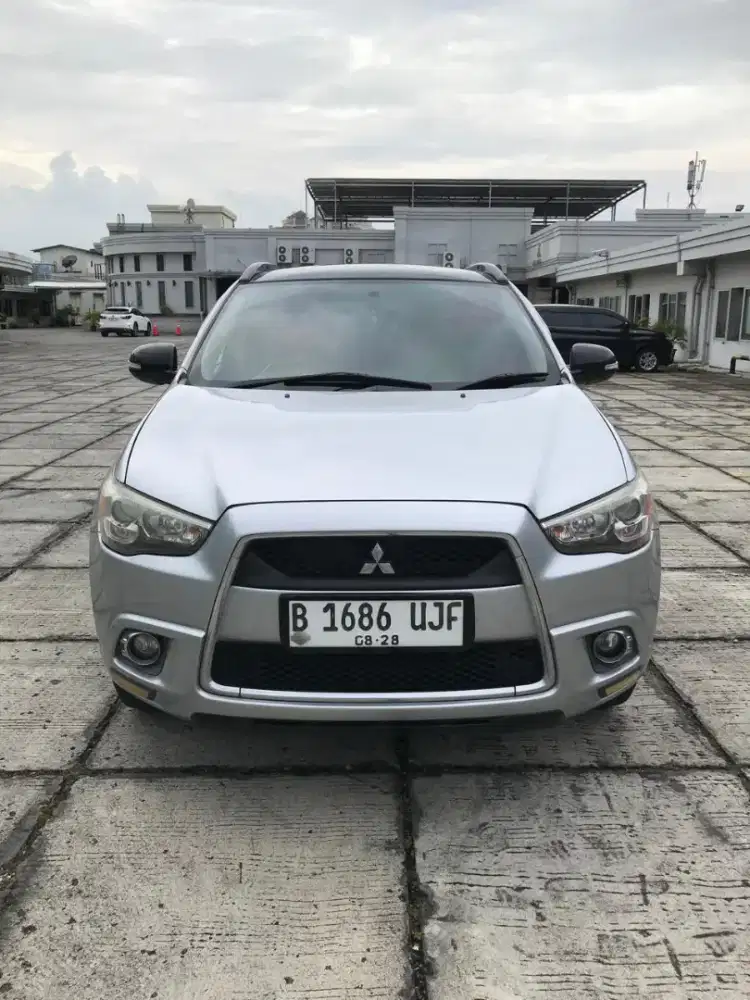 Outlander PX 2.0 tahun 2012 at