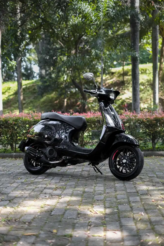 VESPA SPRINT CARBON IGET ABS 2018