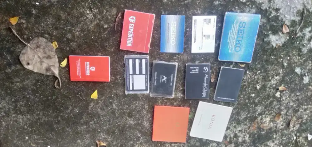 Di jual buku cetak  semua jam wa dan hp murah