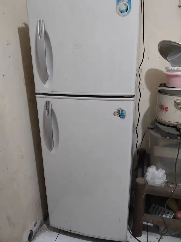 Jual kulkas LG 2 pintu