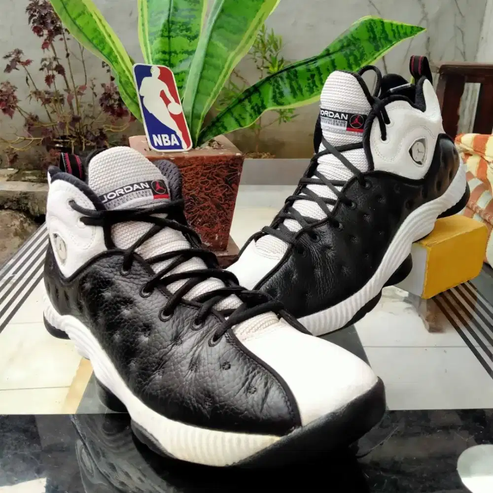Sepatu Basket Nike Jordan Jumpman size 44.5