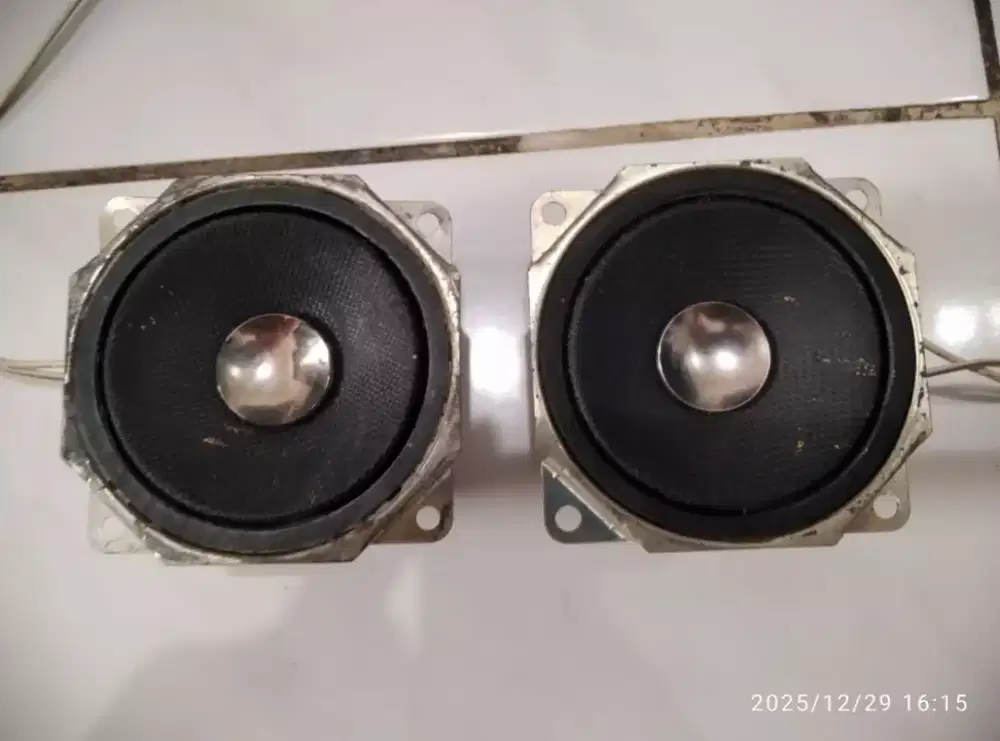 Speaker mid copotan surround LG