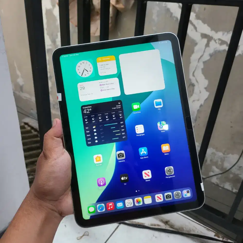 IPAD 10 64 Gb Ex Garansi Ibox Resmi indonesia