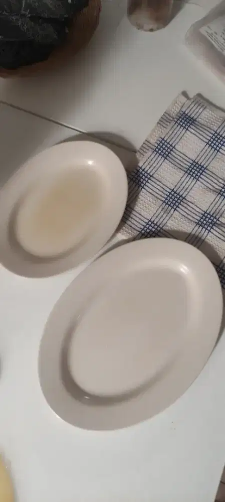 Piring Oval Onyx 1512 12 dan 1510 10