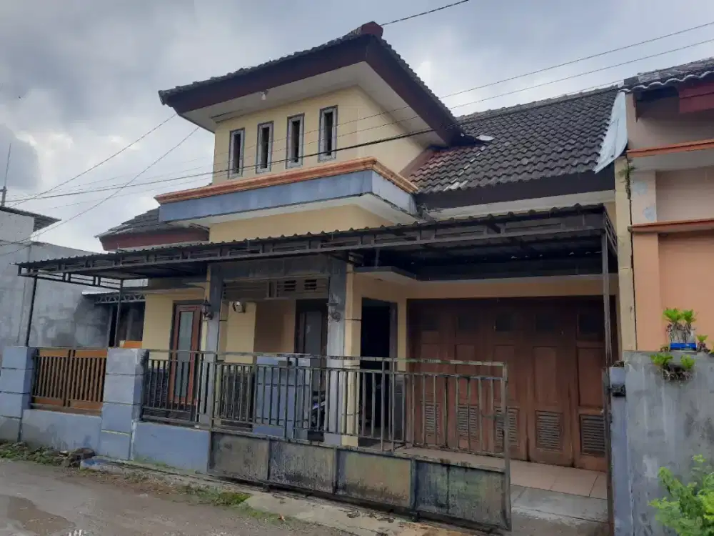 Dijual cepat rumah dekat pintu tol ngawi, terminal, pusat kota