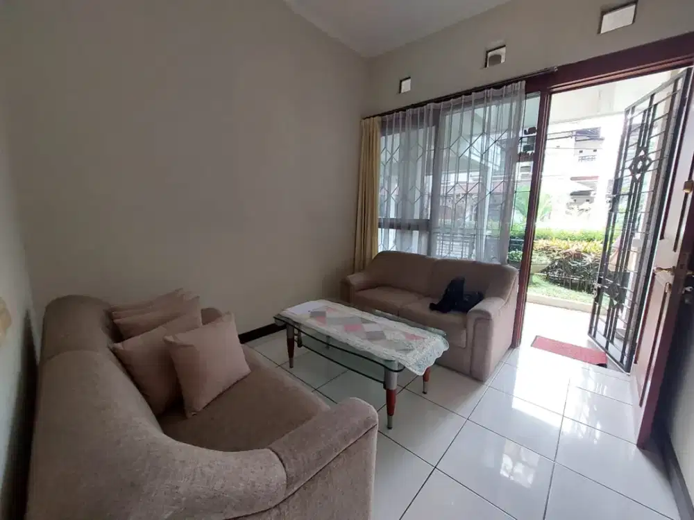 Dijual Rumah Dalam Komplek Kumala Garden. Dekat Tol.Pasteur