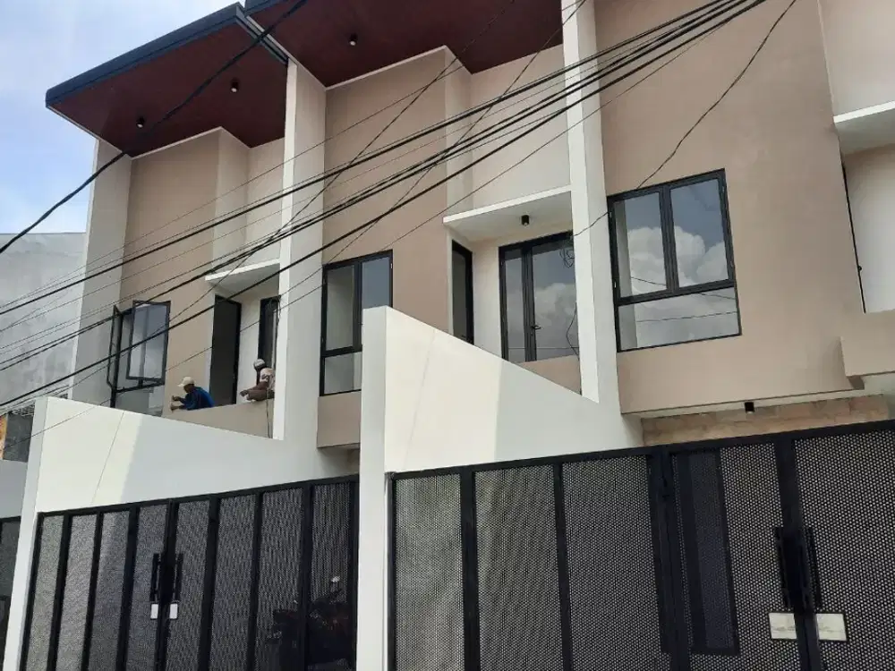 Rumah Baru di Semampir Dekat Raya MERR, Semolowaru, Nginden, Rungkut