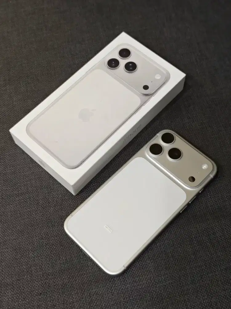 Iphone 17 Promax 256 silver ibox