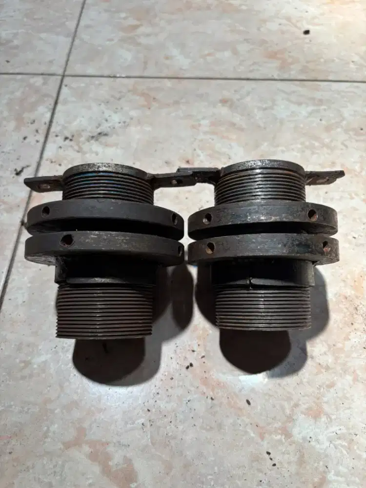 Coilover Belakang Custom Mobil