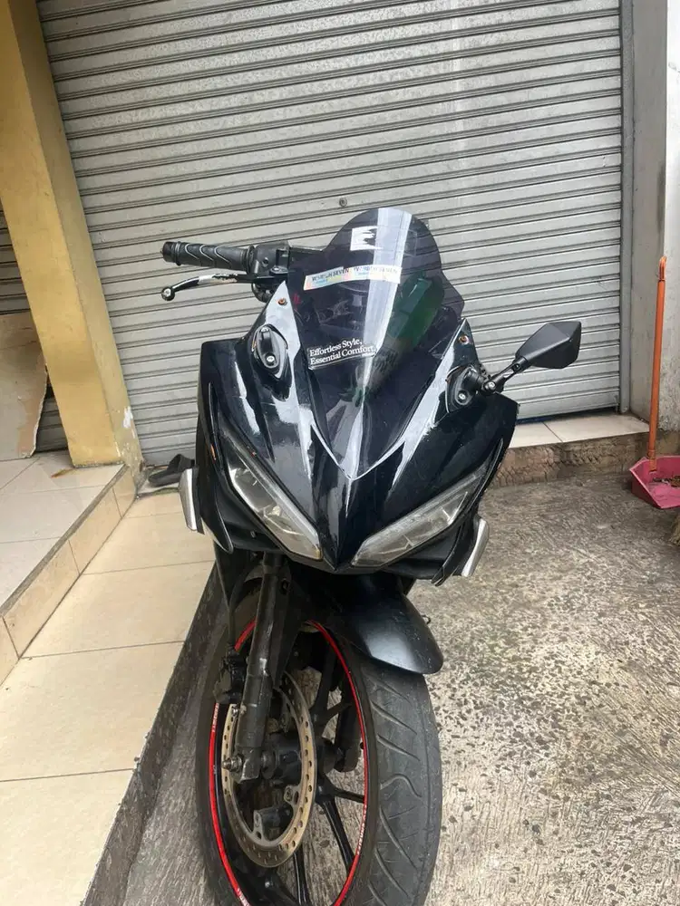 Honda CBR 150 r