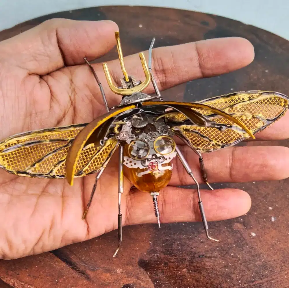 Steampunk insect robot bekas jam tintoys sepeda vintage antik lawas