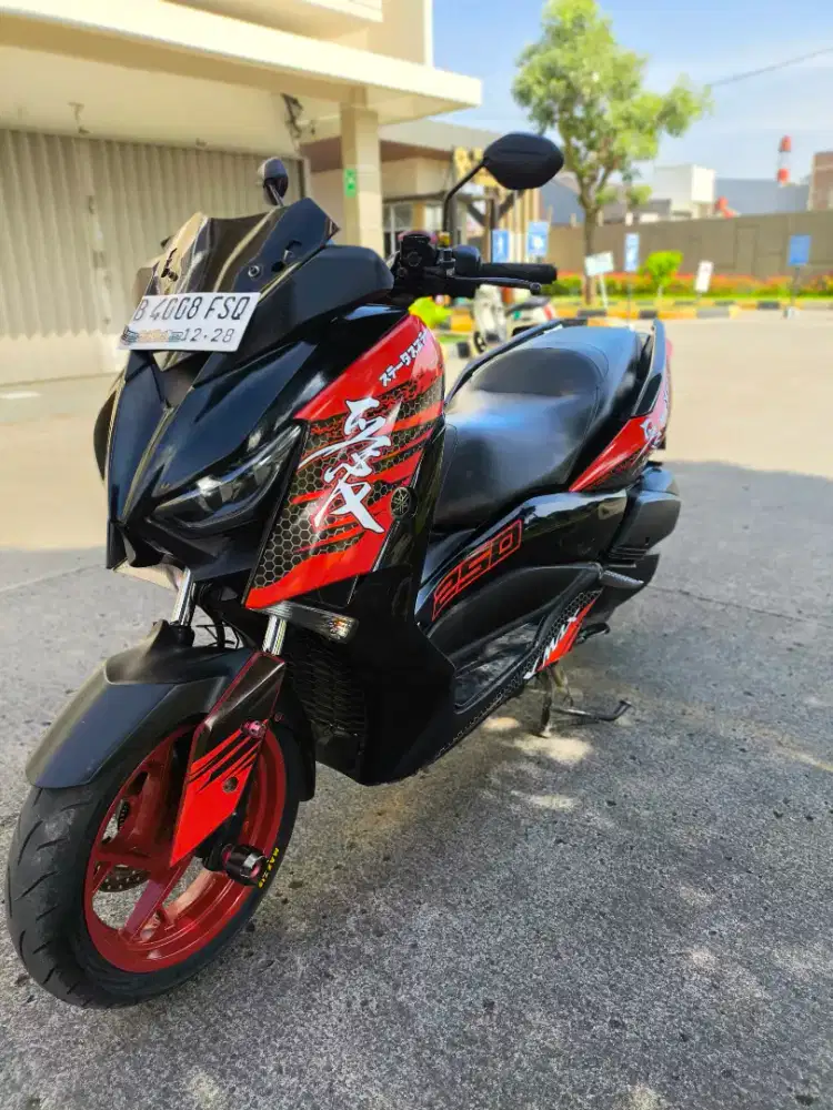 Xmax 2018 plat Bekasi