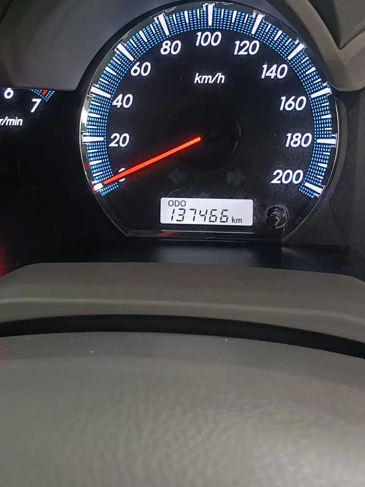 Toyota Fortuner 2013 Bensin