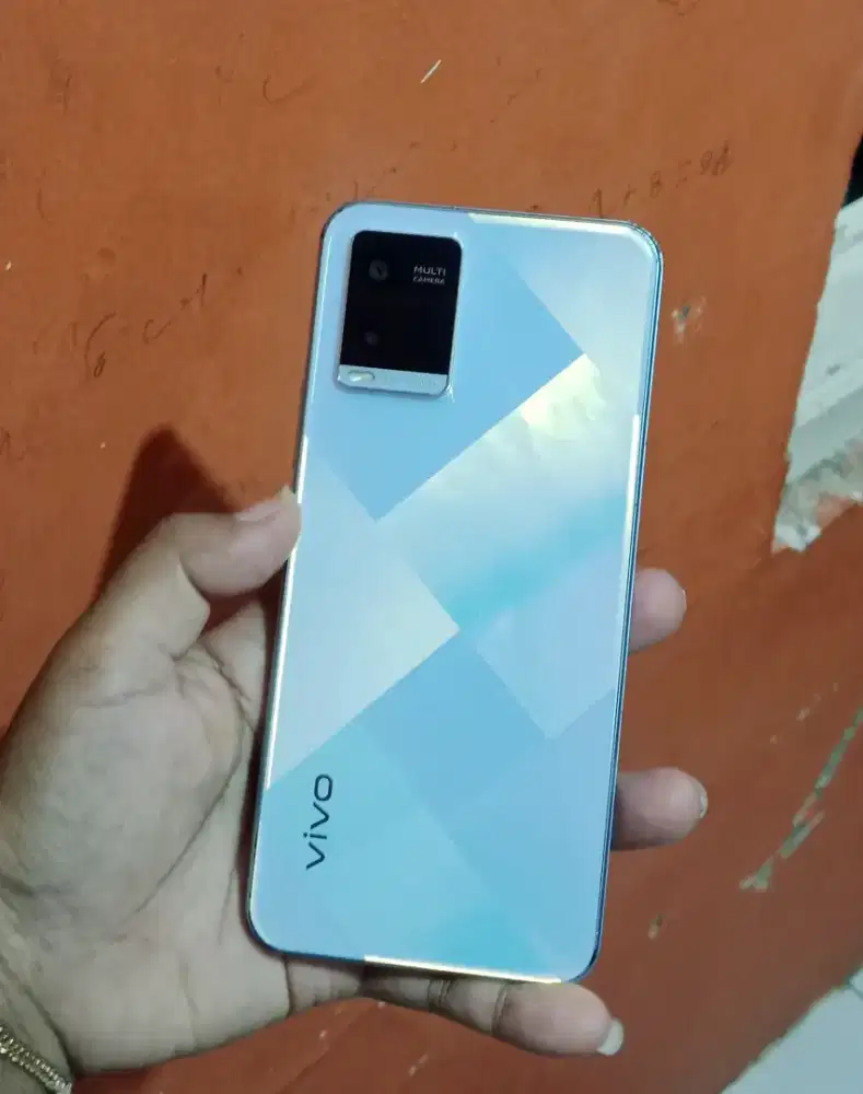 Vivo Y21 ram 4+1/64!.