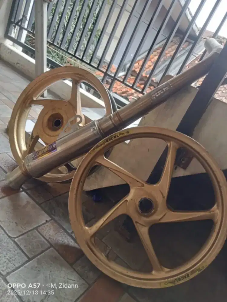 Felk vario dan knalpot racing