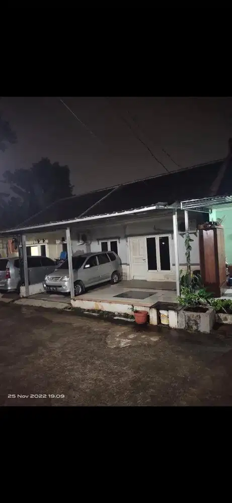 Di Jual Rumah di dalam cluster dekat Kota Wisata  5 menit ke tol