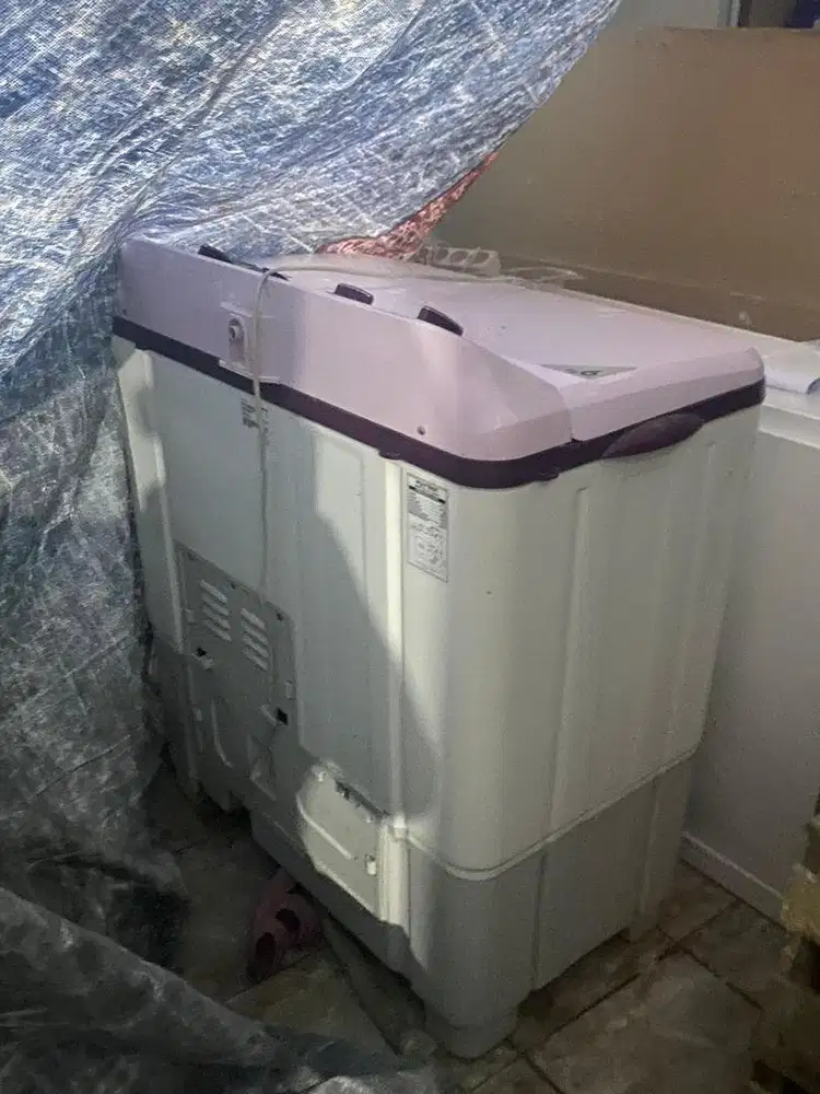 Mesin cuci 2 tabung 9kg