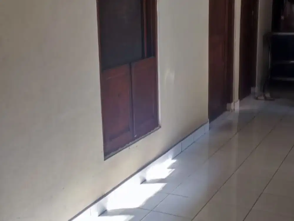 Dijual Rumah Strategis Dekat Fasum di Koja Jakut