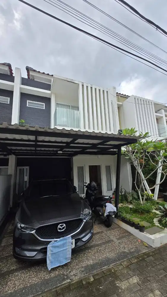 RUMAH CANTIK FULL FURNISHED & SIAP HUNI — SHM, 10 MENIT KE MRT, 24