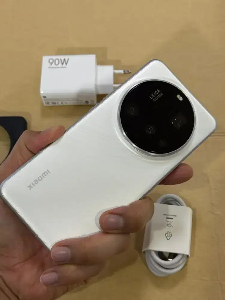 Xiaomi 15 Ultra 16/512GB Leica Optic Kamera Garansi Resmi Mulus Sehat