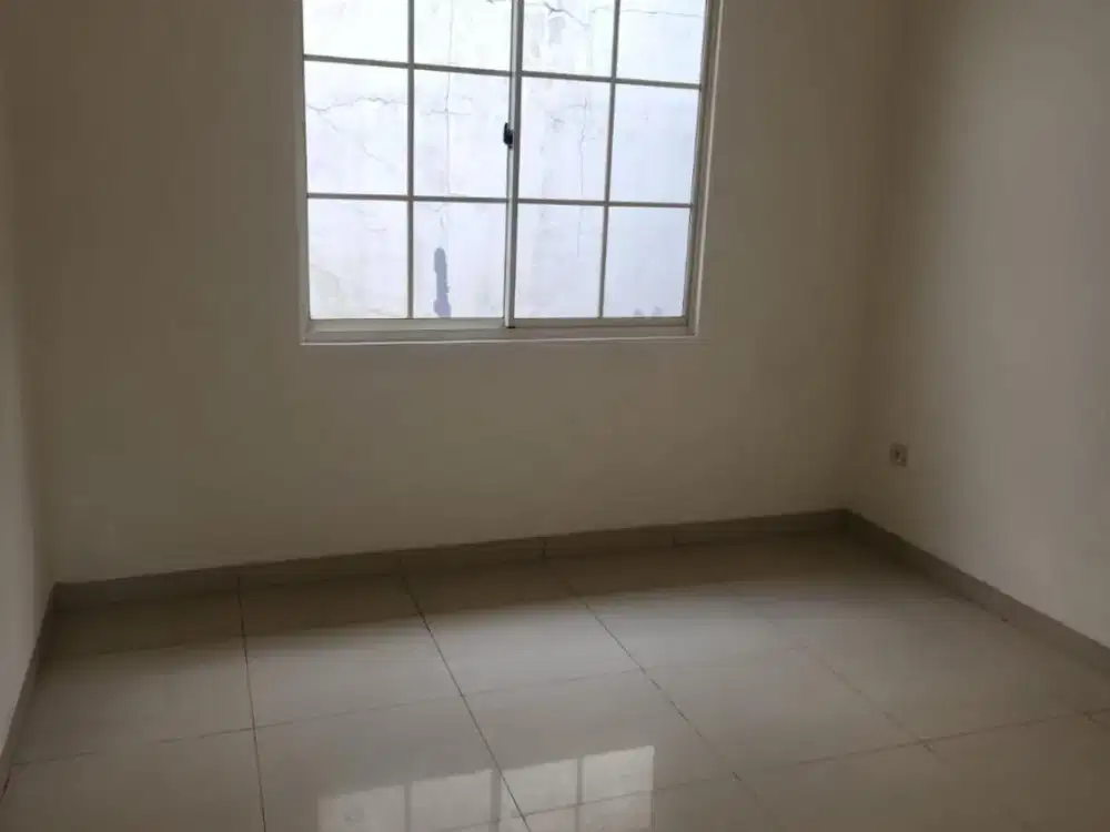 Rumah Di Green Lake City Tangerang Luas 10x20 2 Lantai Siap Huni